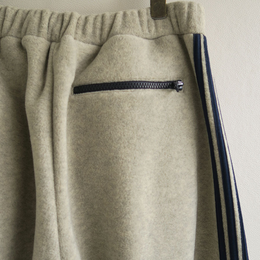 【INSCRIRE/アンスクリア】<br>Fleece Loose Fit  Track Pants <br>I25AW-BC122