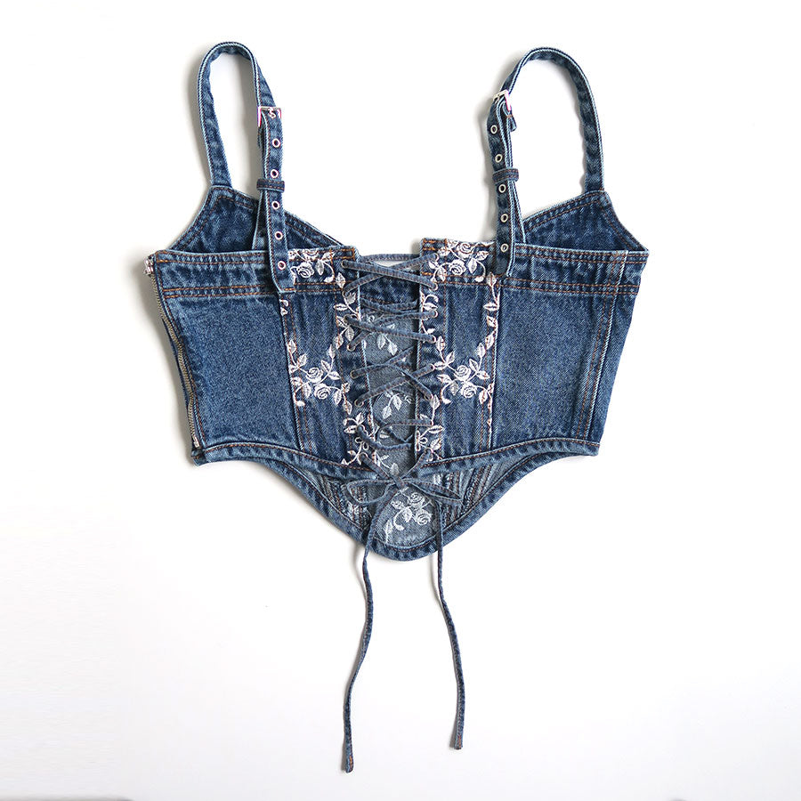 トップス fetico FLOWER EMBROIDERED DENIM BUSTIER FETICO(フェティコ)のFLOWER EMBROIDERED DENIM BUSTIER