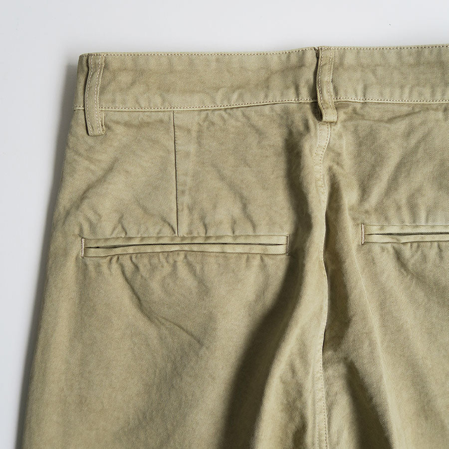 AURALEE/オーラリー】GARMENT-DYED FINX LIGHT CHINO ONE-TUCK WIDE