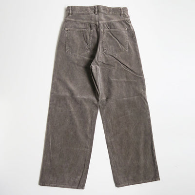 【9/5からポイント10%還元】<br>【AURALEE/オーラリー】<br>PIGMENT DYED FINX CORDUROY WIDE 5P PANTS <br>A25AP04FC