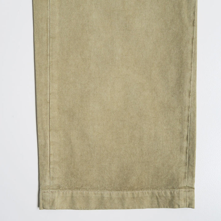 AURALEE/オーラリー】GARMENT-DYED FINX LIGHT CHINO PANTS A26SP06LF