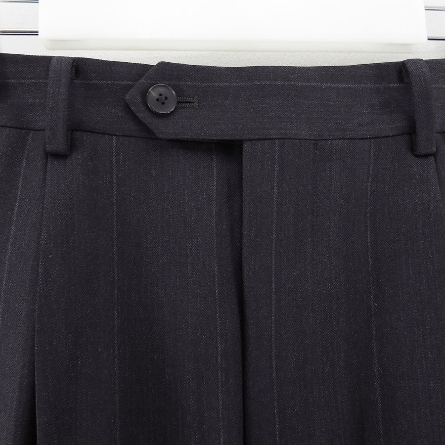 AURALEE/オーラリー】BLUEFACED WOOL TWO-TUCK SLACKS A25SP02BA AURALEE/オーラリー】BLUEFACED WOOL TWO-TUCK SLACKS A25SP02BA