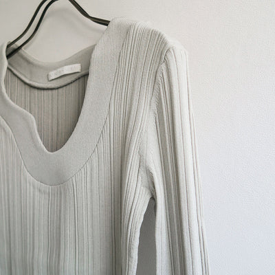 【KANAKO SAKAI/カナコサカイ】<br>RIBBED-KNIT TOP <br>KS2302082