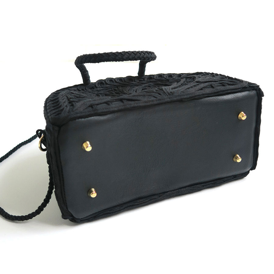 【Mame Kurogouchi/マメ】<br>Cording Embroidery Demi Lune Handbag <br>MM14-AC404PF