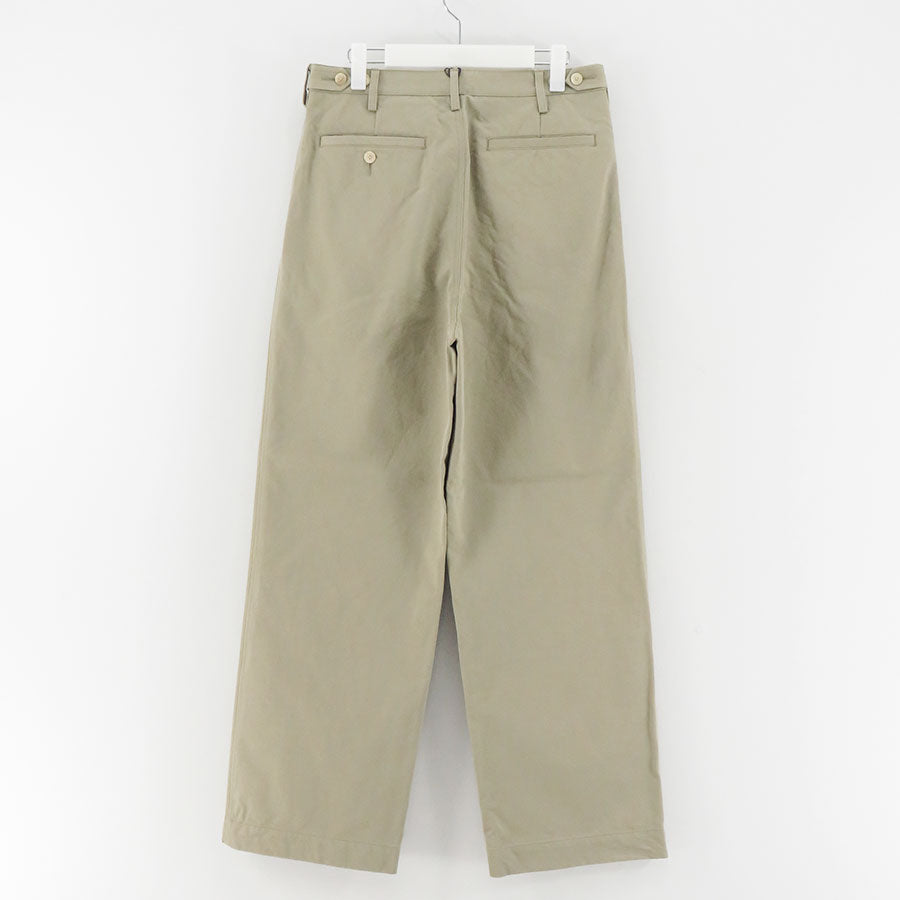 【AURALEE/オーラリー】<br>WASHED FINX CHINO ONE-TUCK PANTS <br>A25SP02FC