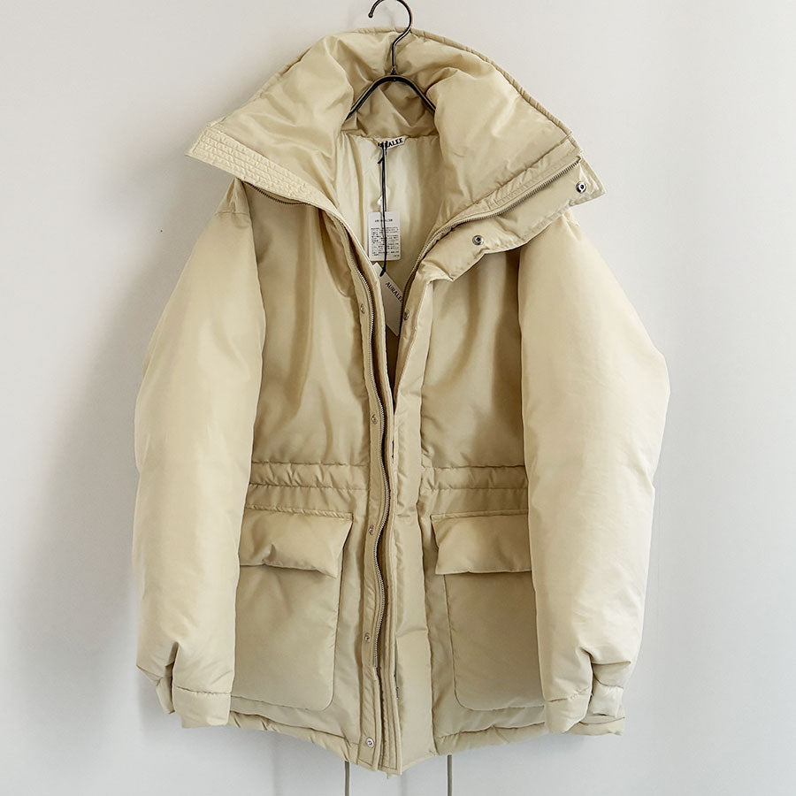 【AURALEE/オーラリー】<br>FINX POLYESTER CHAMBRAY DOWN COAT <br>A23AC04FP