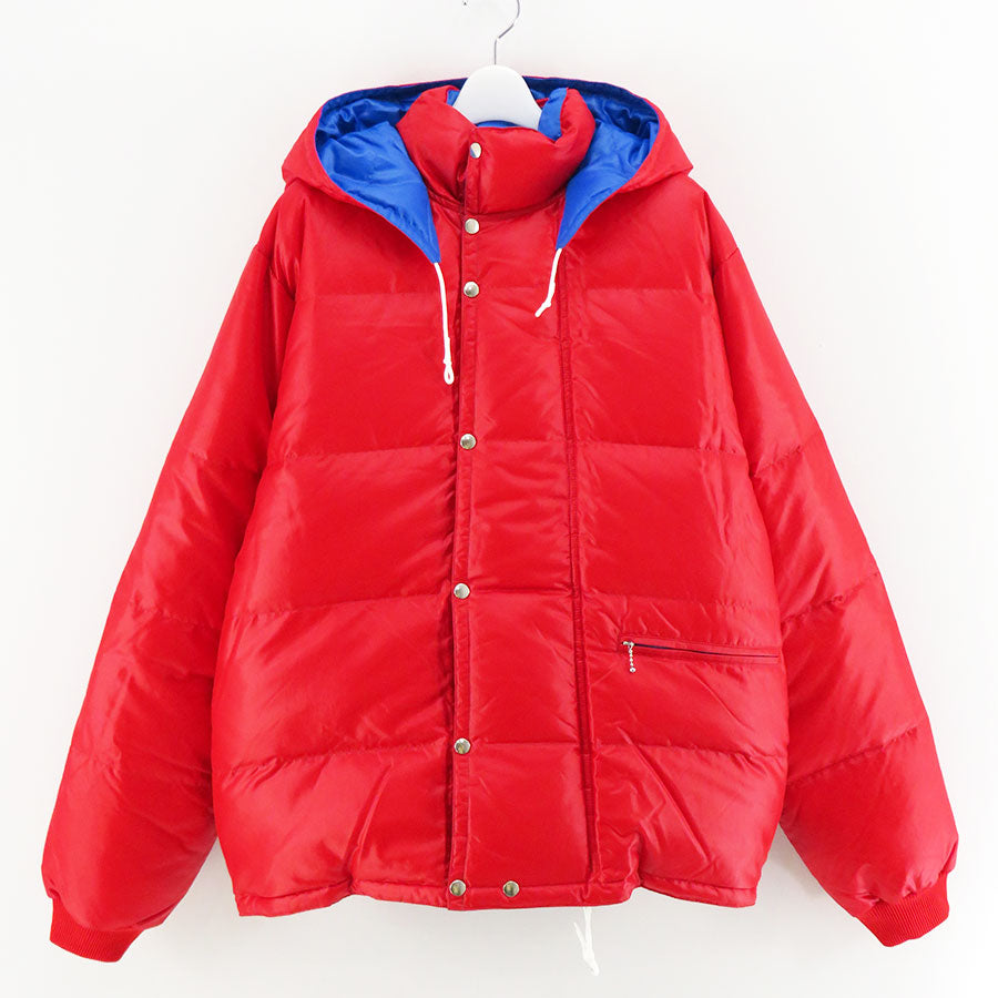 34,192円A.PRESSE  Desmaison Down Jacket red