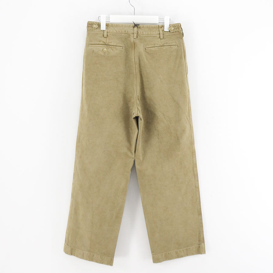 【10/3からポイント10%還元】<br>【AURALEE/オーラリー】<br>PRODUCT DYED FINX CHINO ONE-TUCK PANTS <br>A25AP01CP