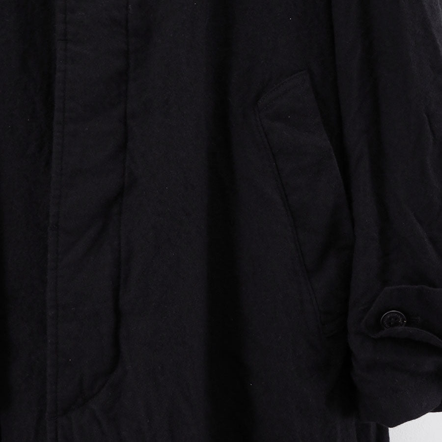 【COMME des GARCONS HOMME】<br>ウールサージ製品縮絨ステンカラーコート <br>HP-C101-051