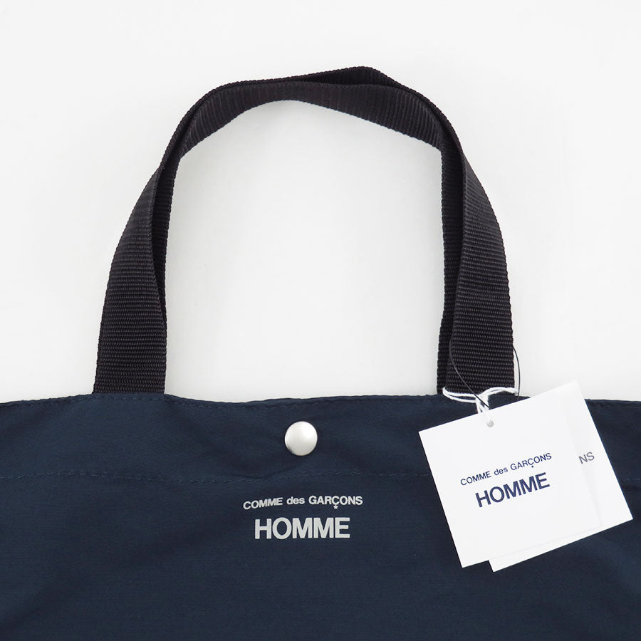 【COMME des GARCONS HOMME】<br>綿ナイロングログラントートバッグ <br>HP-K292-051