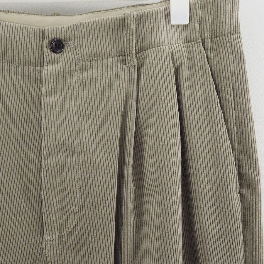 【Graphpaper/グラフペーパー】<br>Suvin Corduroy Wide Straight Trousers <br>GU253-40366