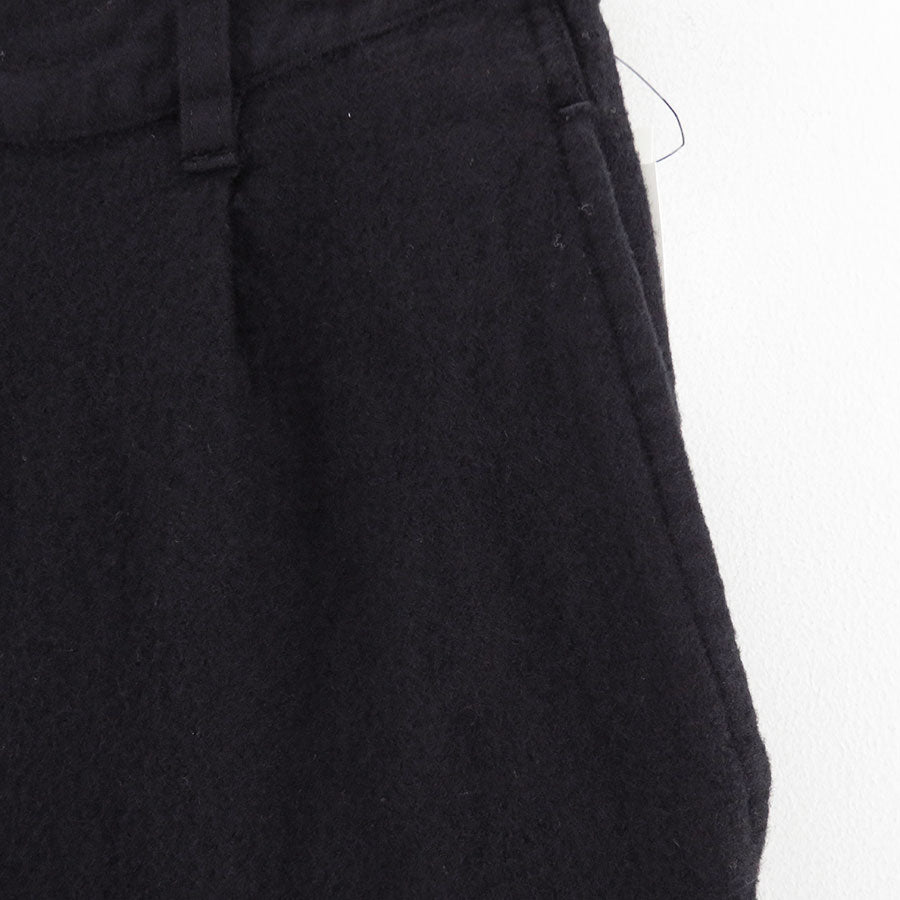 【COMME des GARCONS HOMME】<br>ウールサージ製品縮絨パンツ <br>HP-P105-051