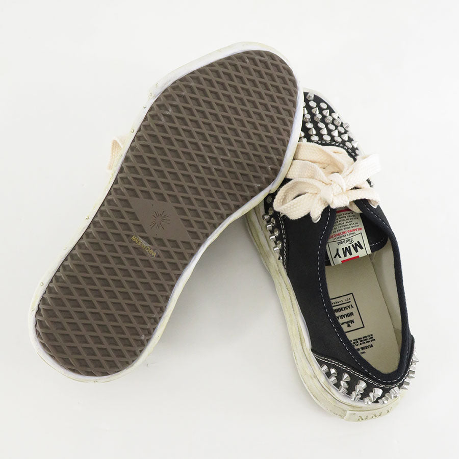 【Maison MIHARA YASUHIRO】<br>"BAKER"OG Sole Studded Canvas Low-Top Sneaker (BLACK) <br>A13FW736