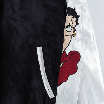 【MASTERMIND WORLD×BETTY BOOP】<br>SOUVENIR JACKET BOXY FIT <br/>MW25C15-BL100
