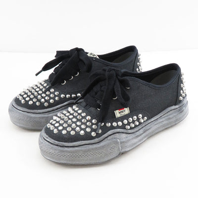 【Maison MIHARA YASUHIRO】<br>"BAKER"OG Sole Studded Canvas Low-Top Sneaker (BLACK×BLACK) <br>A13FW736