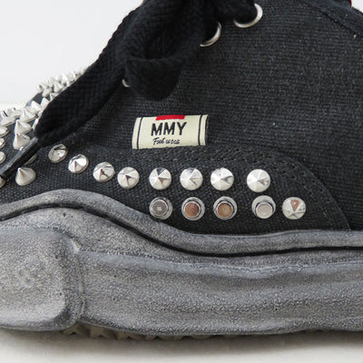 【Maison MIHARA YASUHIRO】<br>"BAKER"OG Sole Studded Canvas Low-Top Sneaker (BLACK×BLACK) <br>A13FW736