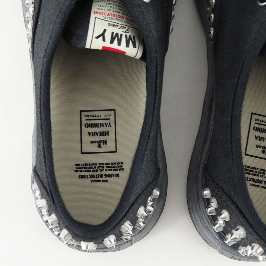 【Maison MIHARA YASUHIRO】<br>"BAKER"OG Sole Studded Canvas Low-Top Sneaker (BLACK×BLACK) <br>A13FW736