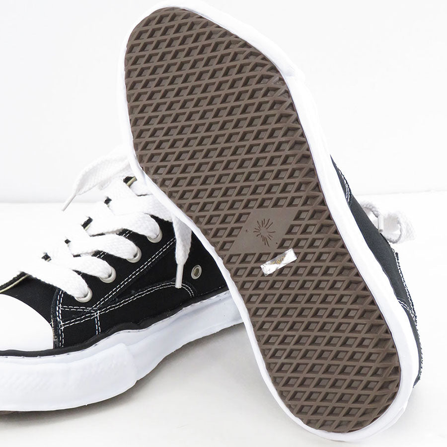 【Maison MIHARA YASUHIRO】<br>"PETERSON" OG Sole Canvas Low-top Sneaker (BLACK) <br>A01FW702