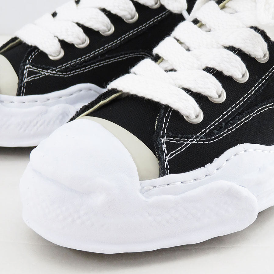 【Maison MIHARA YASUHIRO】<br>"HANK" OG Sole Canvas Low-top Sneaker (BLACK)<br>A05FW702