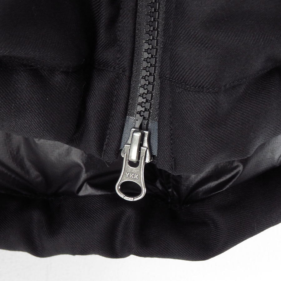 【eYe JUNYA WATANABE MAN】<br>ウールサージ撥水加工 NANGA LEVEL 7 ダウンジャケット <br>WP-J914-100