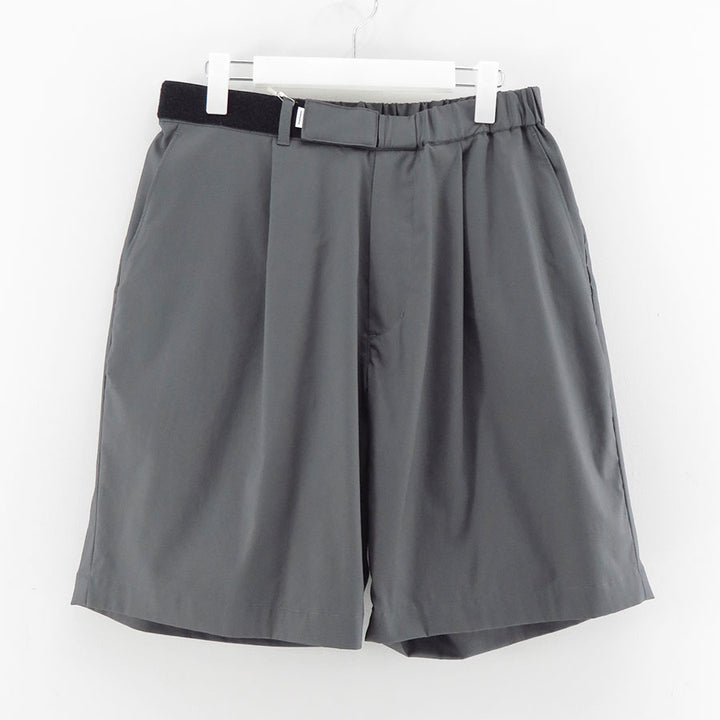 グラフペーパー23ss　ショートパンツ　ダークグリーン　サイズフリー IMG_3571_720x.jpg?v=1742617048