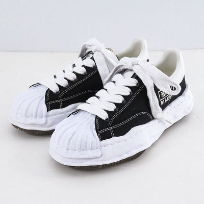 【Maison MIHARA YASUHIRO】<br>"BLAKEY" OG Sole Canvas Low-top Sneaker (BLACK) <br>A08FW735