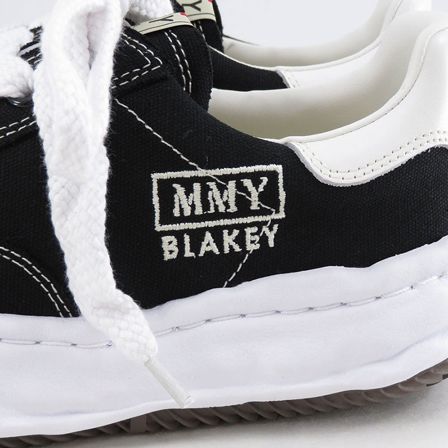 【Maison MIHARA YASUHIRO】<br>"BLAKEY" OG Sole Canvas Low-top Sneaker (BLACK) <br>A08FW735