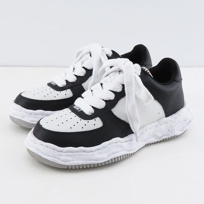 【Maison MIHARA YASUHIRO】 <br>"WAYNE" OG Sole Leather Low-top Sneaker (BLK/WHT) <br>A08FW706