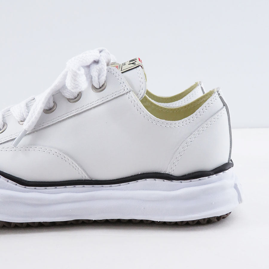 【Maison MIHARA YASUHIRO】<br>"PETERSON" OG Sole Leather Low-top Sneaker (WHITE) <br>A06FW736