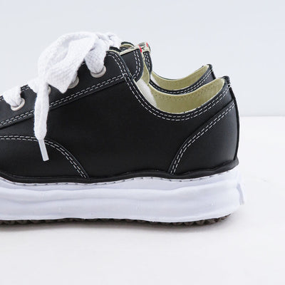 【Maison MIHARA YASUHIRO】<br> "PETERSON" OG Sole Leather Low-top Sneaker (BLACK)<br> A06FW736 