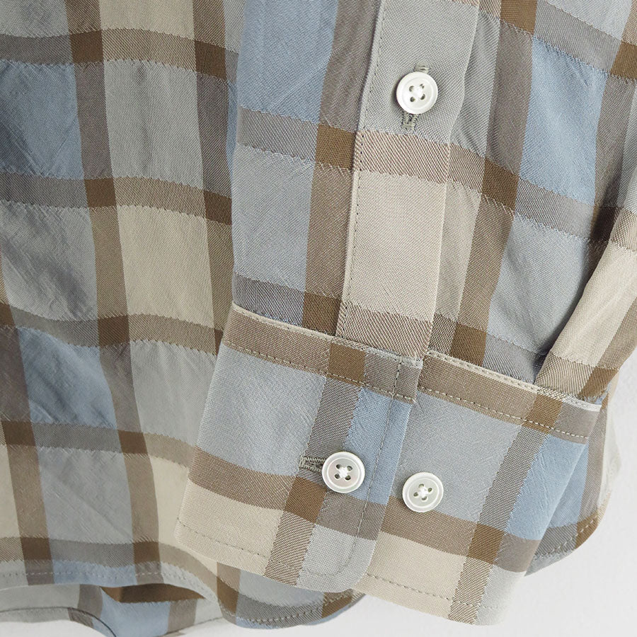 【i am dork/アイアムドーク】<br>ヴィスコース隠しボタンシャツ <br>DO25SS05