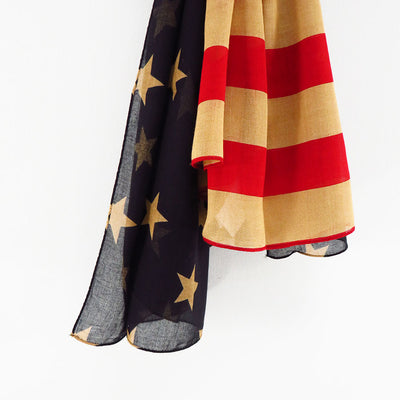 【M A S U/エムエーエスユー】<br>FLAG SCARF <br>MFFW-OJ0323