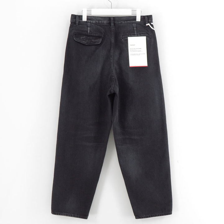 Graphpaper/グラフペーパー】Selvage Denim Two Tuck Tapered Pants