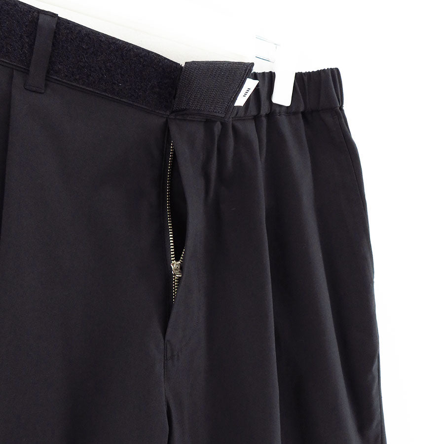 【Graphpaper/グラフペーパー】<br>Solotex Twill Wide Chef Shorts <br>GM232-40059B