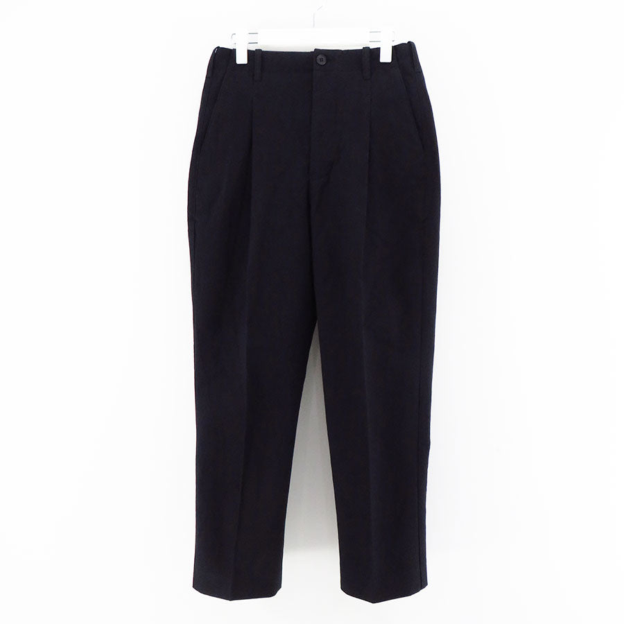 【山内/ヤマウチ】<br>コットンダブルクロス・ワンタックセミワイドパンツ <br>23261-co