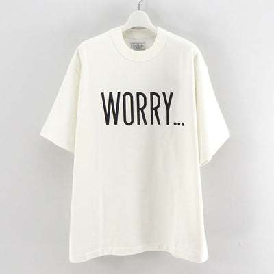 【Unlikely/アンライクリー】<br>Unlikely Authentic Graphic Tee "WORRY..." <br>U25F-04-0001