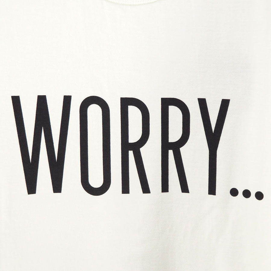 【Unlikely/アンライクリー】<br>Unlikely Authentic Graphic Tee "WORRY..." <br>U25F-04-0001