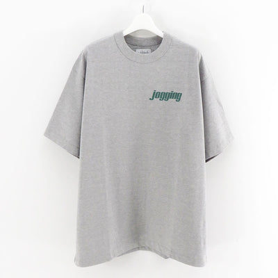 【Unlikely/アンライクリー】<br>Unlikely Authentic Graphic Tee "jogging" <br>U25F-04-0002