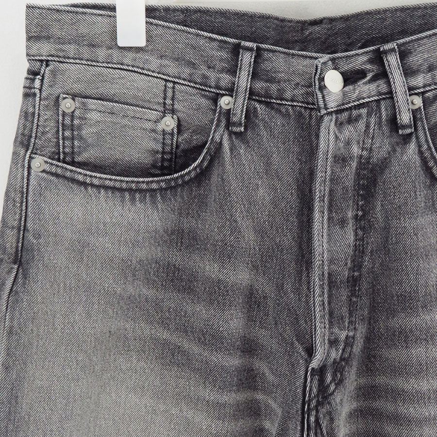 【Graphpaper/グラフペーパー】<br>Selvage Denim Five Pocket Tapered Pants <br>GU253-40058LB