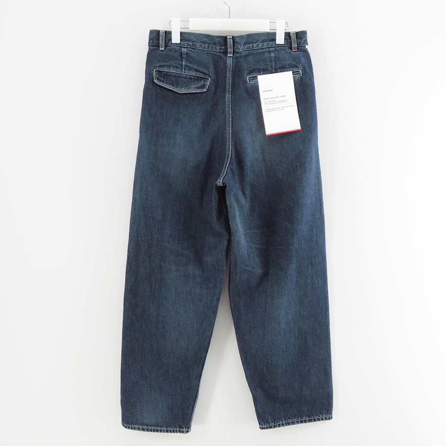 【Graphpaper/グラフペーパー】<br>Selvage Denim Two Tuck Tapered Pants <br>GU253-40060DB