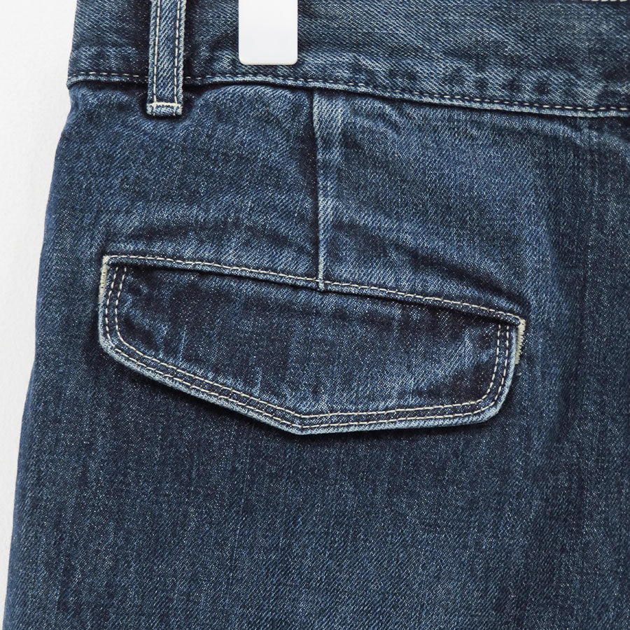 【Graphpaper/グラフペーパー】<br>Selvage Denim Two Tuck Tapered Pants <br>GU253-40060DB