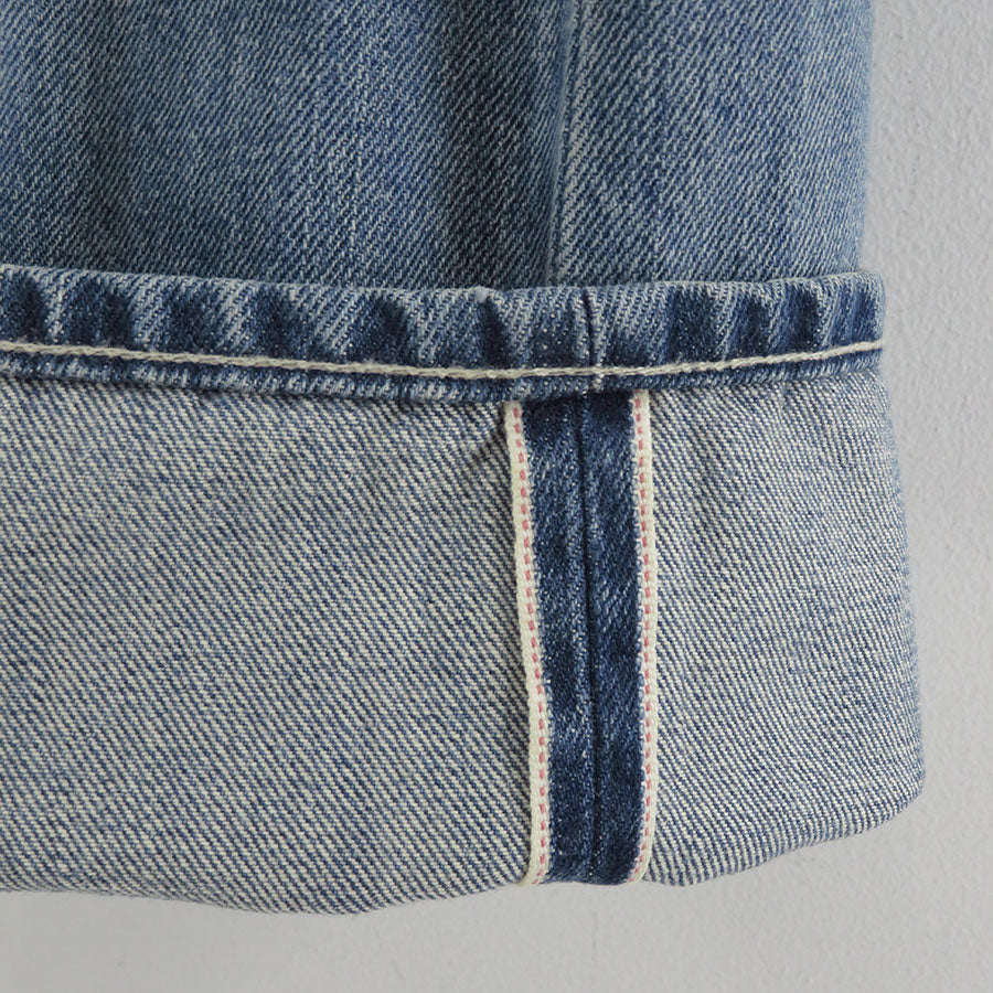 【Graphpaper/グラフペーパー】<br>Selvage Denim Two Tuck Tapered Pants <br>GU253-40060LB