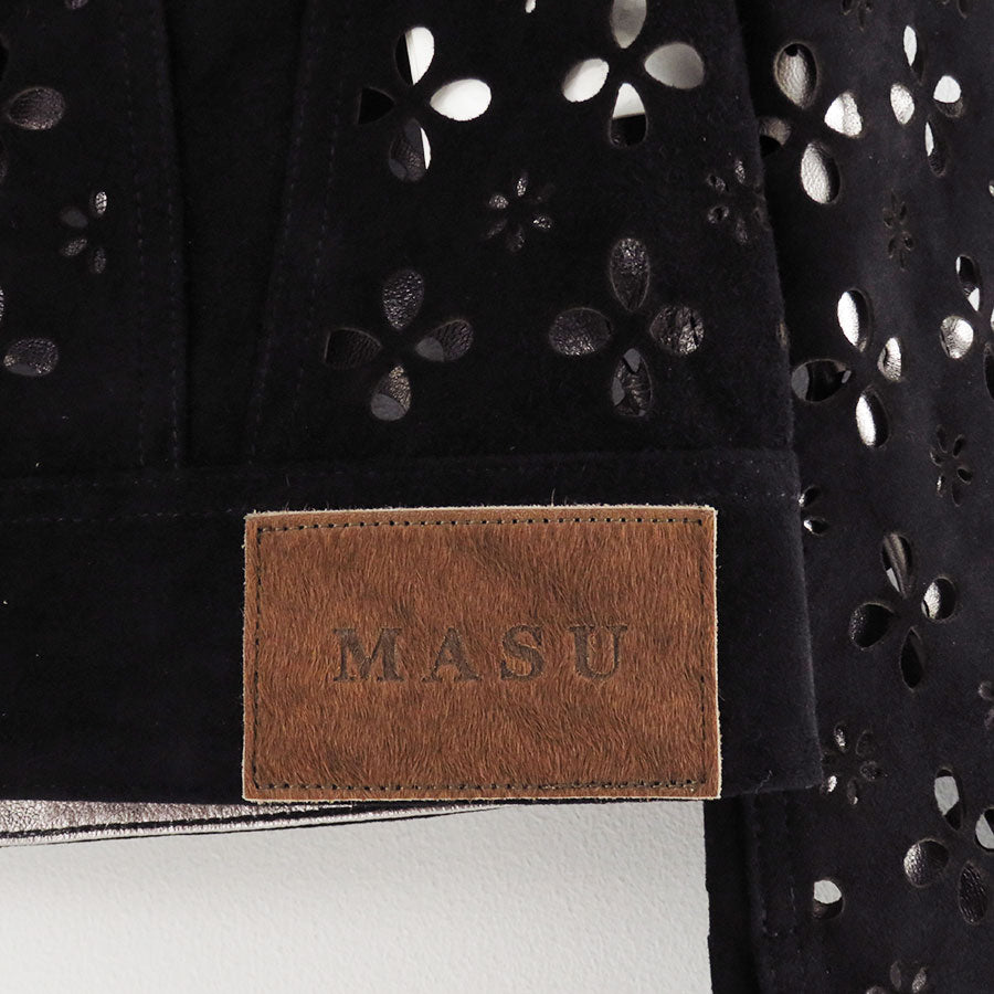 【M A S U/エムエーエスユー】<br>FLOWER HOLE LEATHER JACKET <br>M25F9BL005