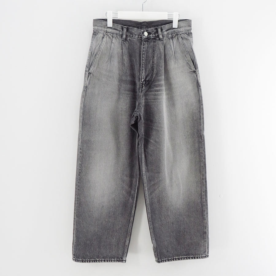 【Graphpaper/グラフペーパー】<br>Selvage Denim Two Tuck Pants <br>GU253-40061LB
