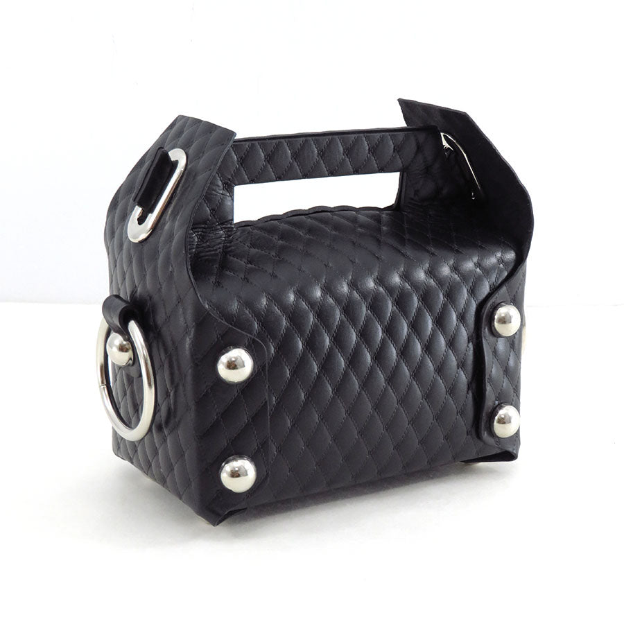 【M A S U/エムエーエスユー】<br>LEATHER CAKE BAG <br>M25F9OJ008