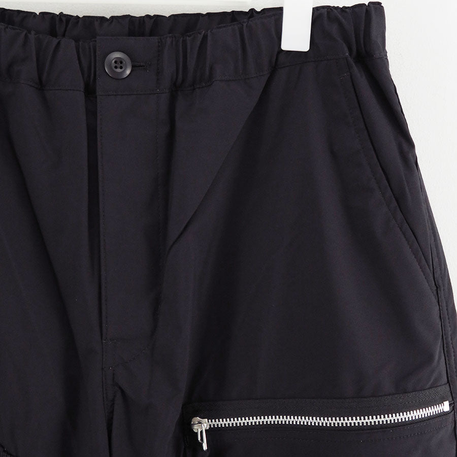 【COMME des GARCONS HOMME】<br>ナイロンタフタ3層カーゴパンツ <br>HP-P010-051