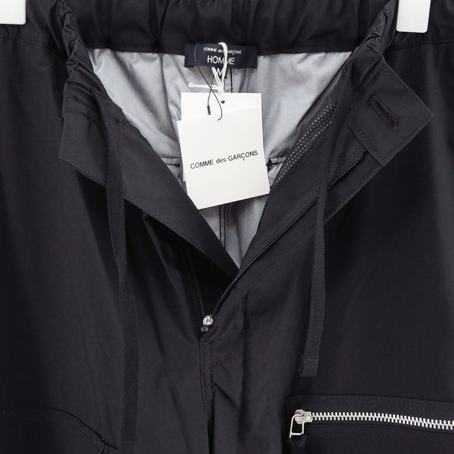 【COMME des GARCONS HOMME】<br>ナイロンタフタ3層カーゴパンツ <br>HP-P010-051