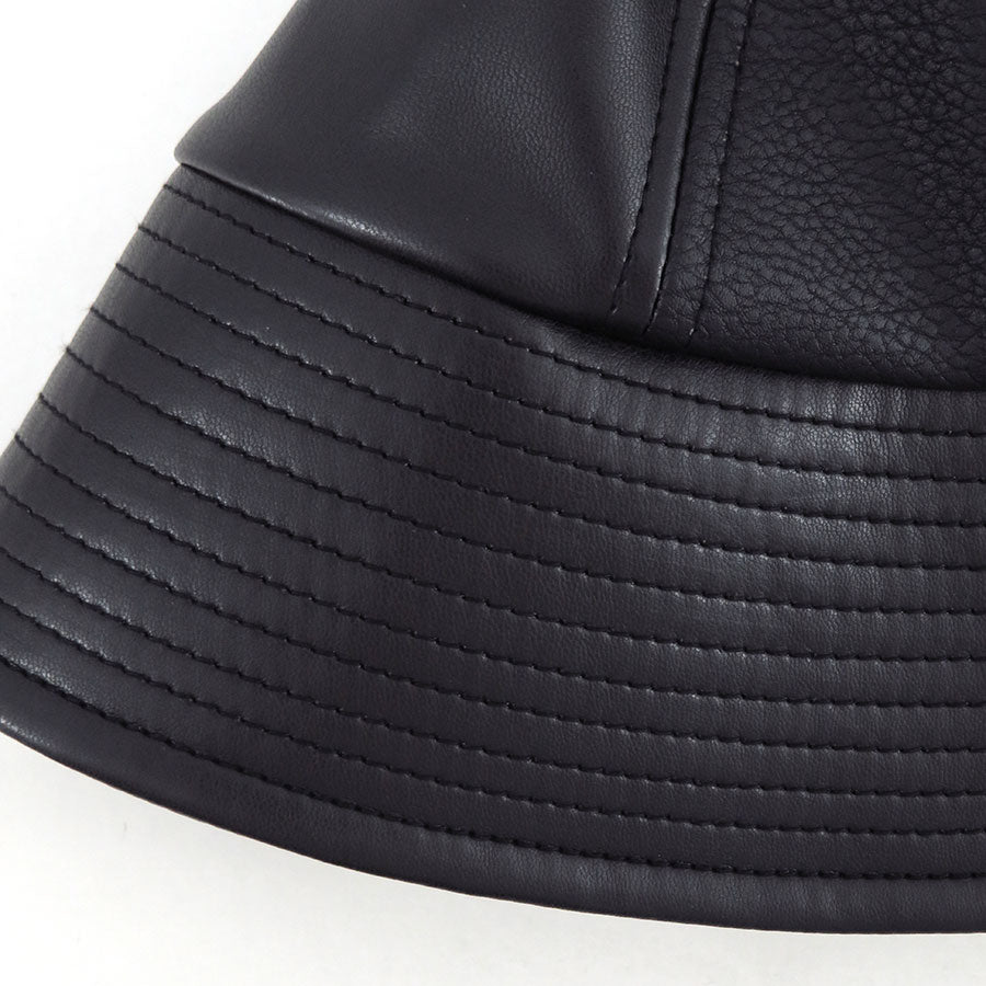 【COMME des GARCONS HOMME】<br>合成皮革MIXバケットハット <br>HP-K601-051