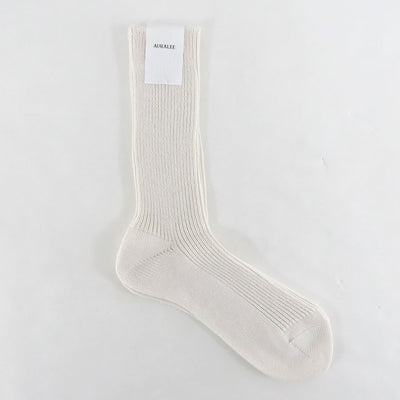 【AURALEE/オーラリー】<br>COTTON CASHMERE LOW GAUGE SOCKS <br>A00S01SX-M