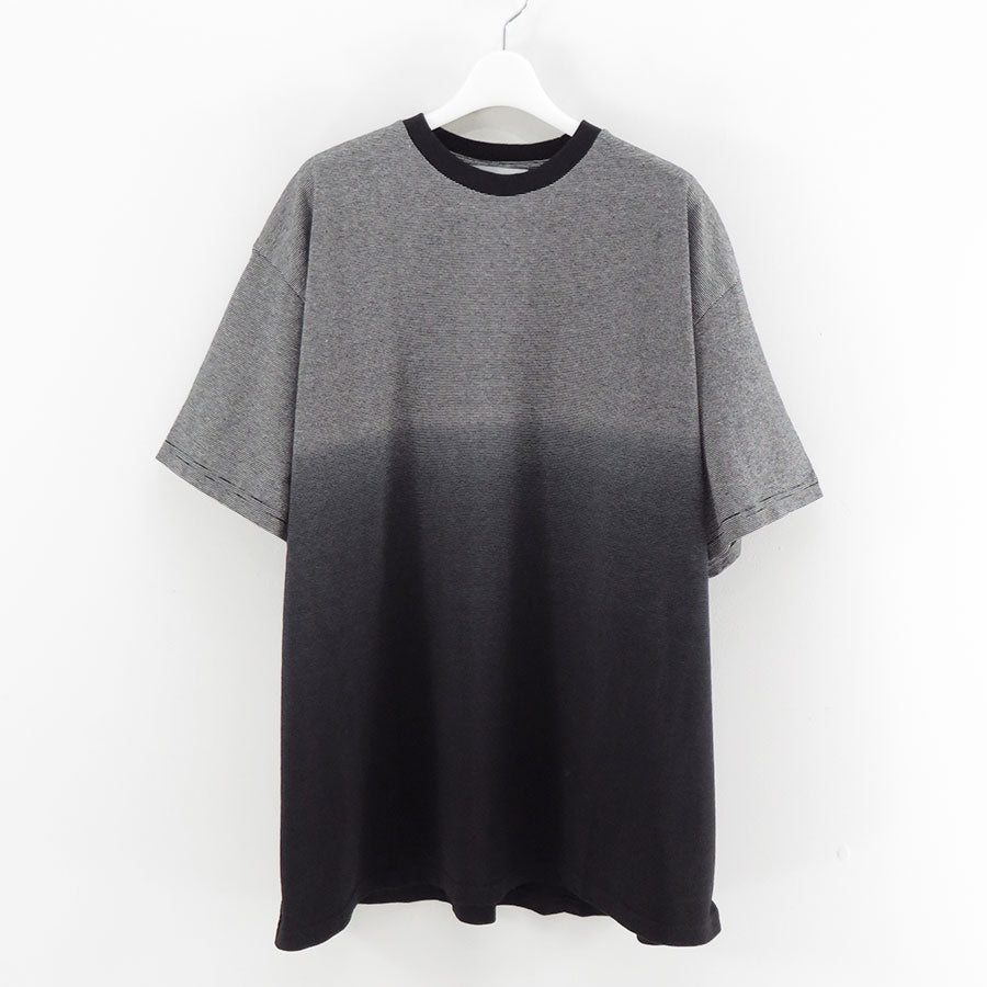 【Graphpaper/グラフペーパー】<br>Gradient Border S/S Tee <br>GU253-70512
